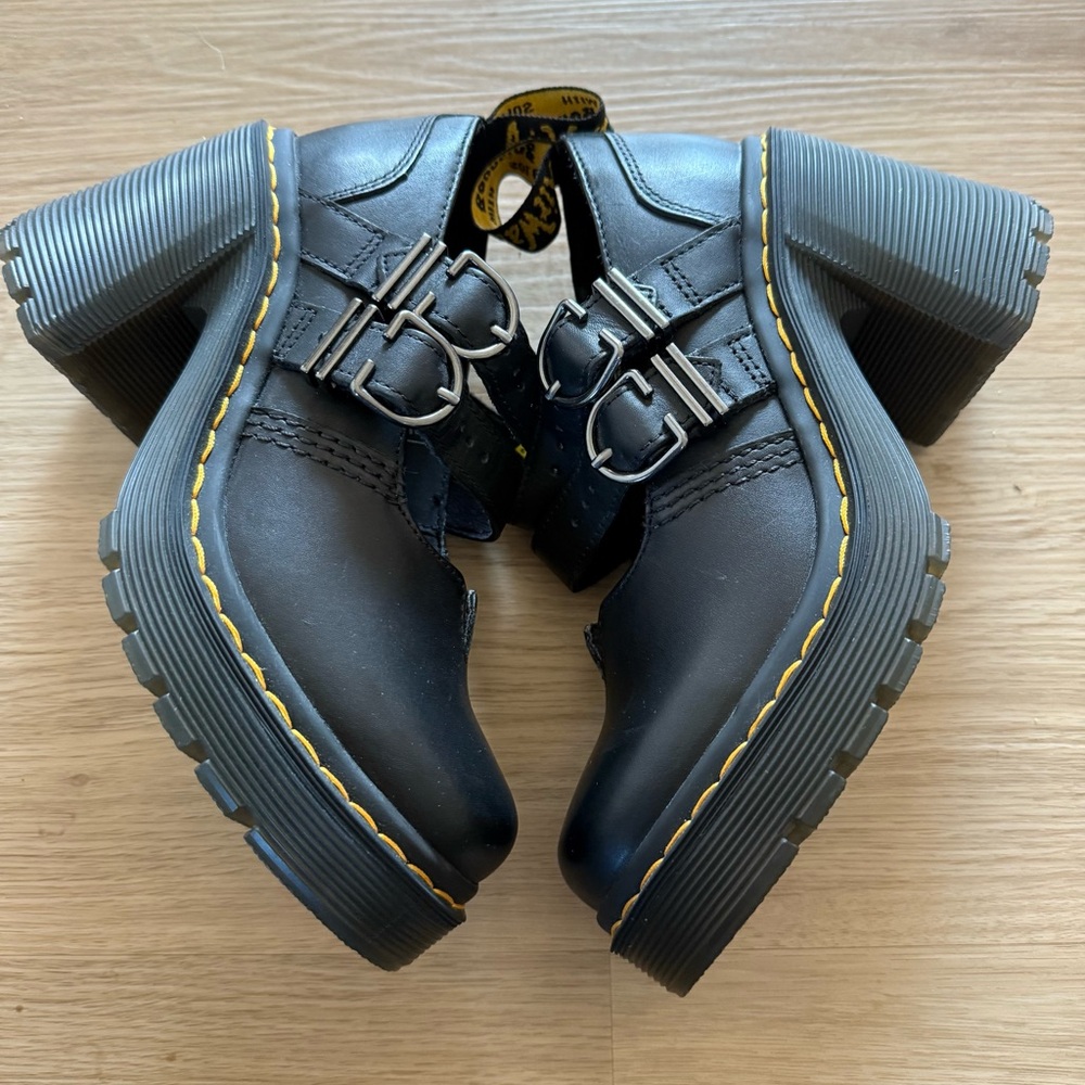 Dr. Martens Eviee Pump - Women's Sz 6 L US Black Stacked Heel - Picture 3 of 7